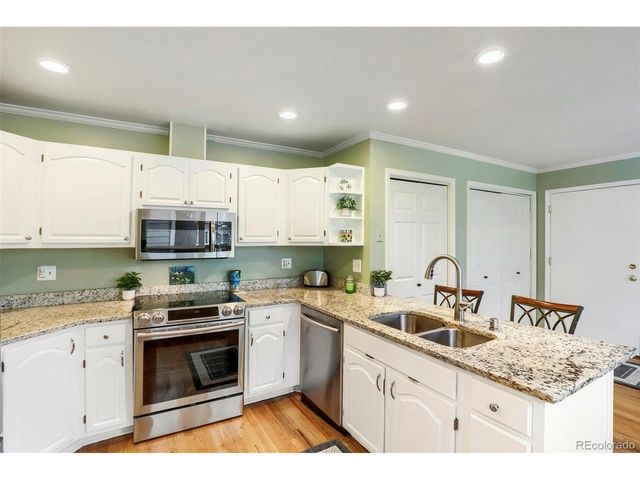 10000 E Yale Ave 7, Denver, CO 80231