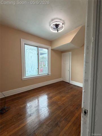 1435 W Euclid Street, Detroit, MI 48206