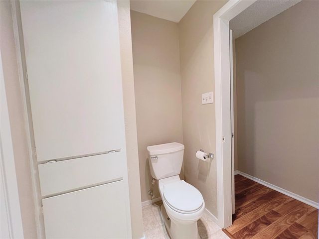 101 Clearday DR 106, Austin, TX 78745