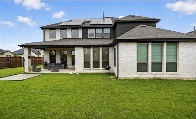 501 Upper Falls Lane, Mansfield, TX 76063