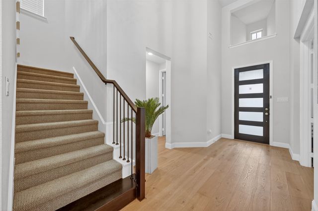 501 Upper Falls Lane, Mansfield, TX 76063