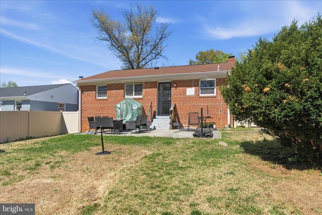 6929 DECATUR PL, Hyattsville, MD 20784