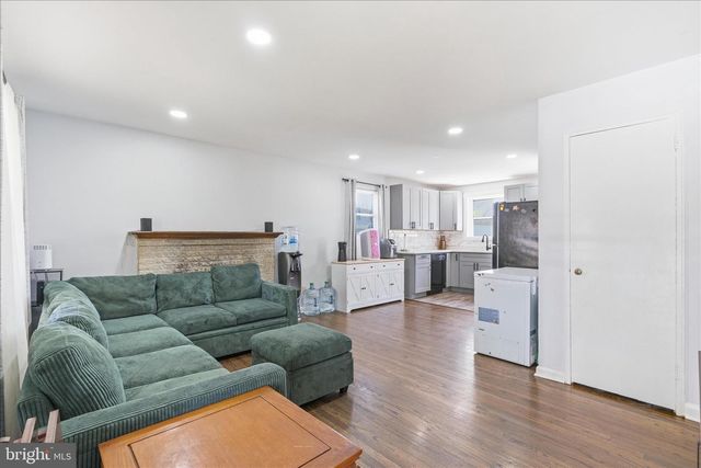 6929 DECATUR PL, Hyattsville, MD 20784