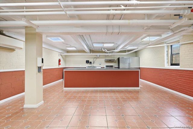 30 Ehrbar F121, Mount Vernon, NY 10552