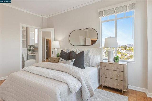492 Staten Ave 1102, Oakland, CA 94610