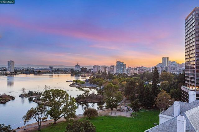 492 Staten Ave 1102, Oakland, CA 94610