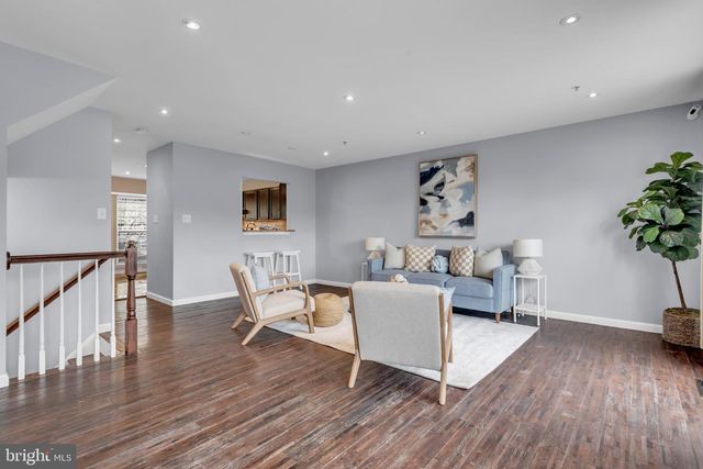 4004 WINDSOR HEIGHTS PL, White Plains, MD 20695