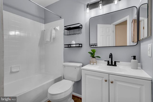 4004 WINDSOR HEIGHTS PL, White Plains, MD 20695