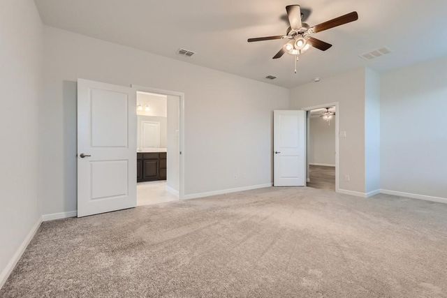 15952 Hayes Ridge Drive, Fort Worth, TX 76177