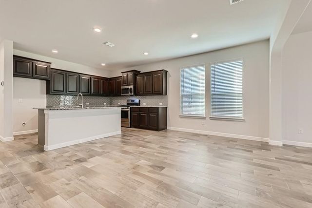 15952 Hayes Ridge Drive, Fort Worth, TX 76177