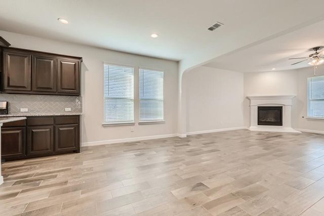 15952 Hayes Ridge Drive, Fort Worth, TX 76177