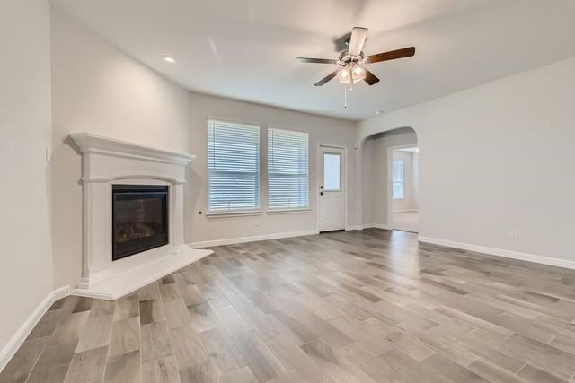 15952 Hayes Ridge Drive, Fort Worth, TX 76177