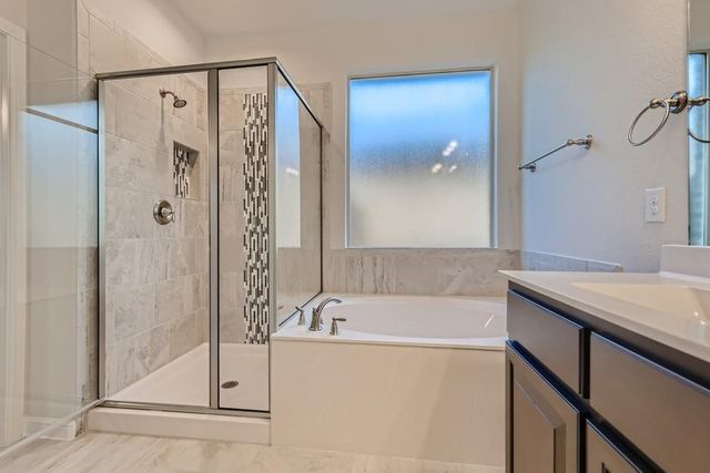 15952 Hayes Ridge Drive, Fort Worth, TX 76177