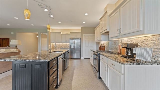 206 Fredonia Street, Elm Springs, AR 72762