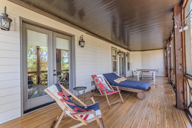 225 SANCTUARY DR, Savannah, TN 38372