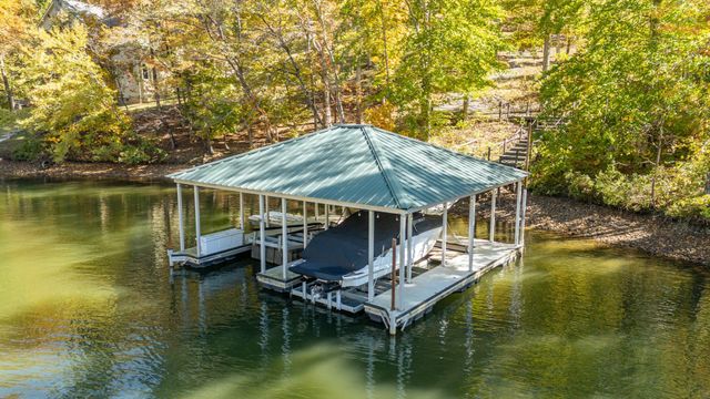 225 SANCTUARY DR, Savannah, TN 38372