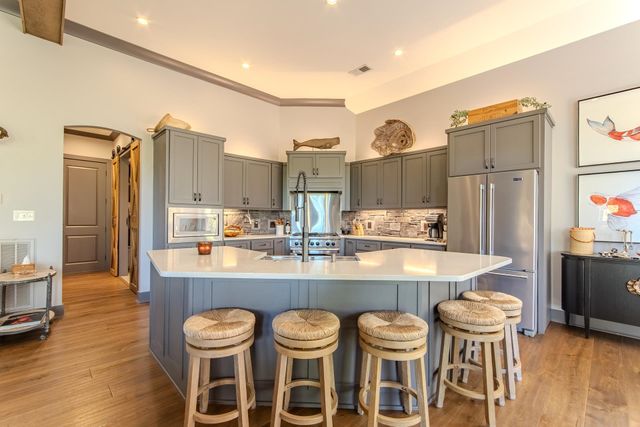 225 SANCTUARY DR, Savannah, TN 38372