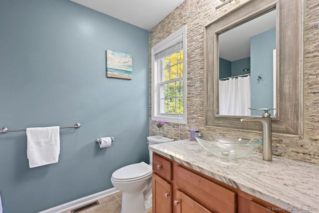 6 Elizabeth Lane 6, Vernon, CT 06066