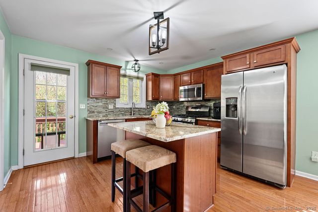 6 Elizabeth Lane 6, Vernon, CT 06066