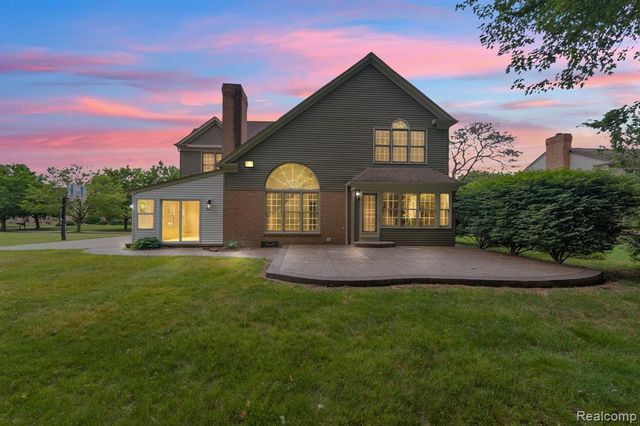 47974 Deer Trail Drive, Canton, MI 48187