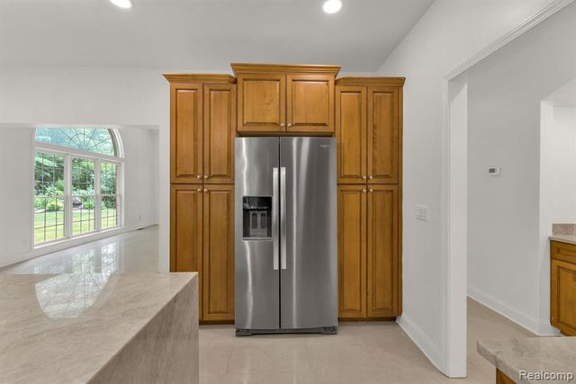 47974 Deer Trail Drive, Canton, MI 48187