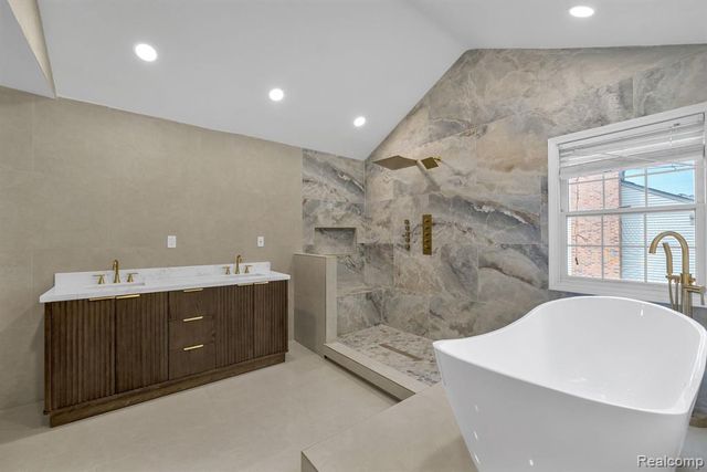 47974 Deer Trail Drive, Canton, MI 48187