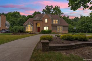 47974 Deer Trail Drive, Canton, MI 48187