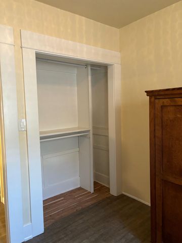 417 Enslen Ave, Modesto, CA 95354