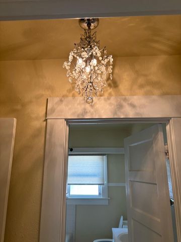 417 Enslen Ave, Modesto, CA 95354