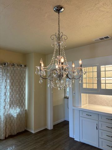 417 Enslen Ave, Modesto, CA 95354