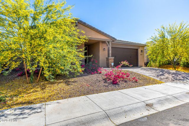 20243 W RANCHO Drive, Litchfield Park, AZ 85340