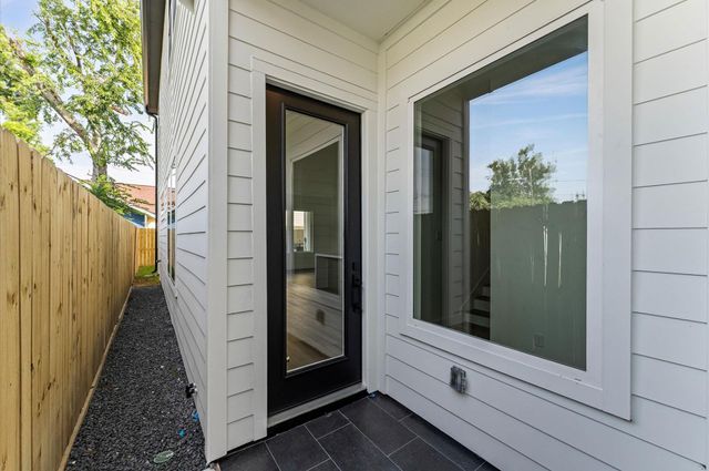 507 Middle Street, Houston, TX 77003