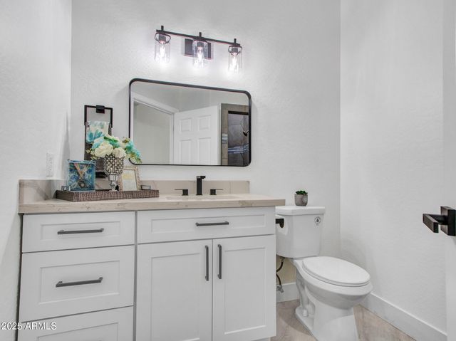 3903 E MELODY Drive, Phoenix, AZ 85042