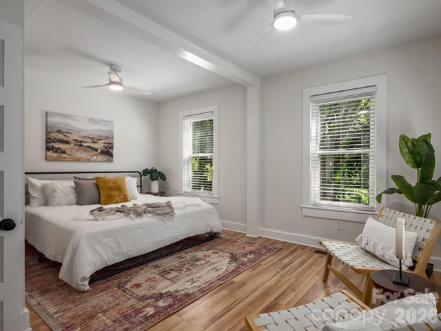 304 Old Haw Creek Road, Asheville, NC 28805