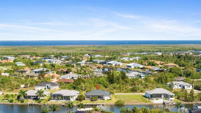 8090 Arlewood Circle, Port Charlotte, FL 33981