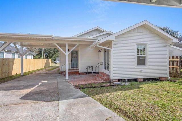 1410 Louisiana Avenue, Lake Charles, LA 70601