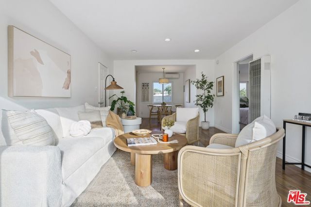 4408 Franklin Avenue 5, Los Angeles, CA 90027