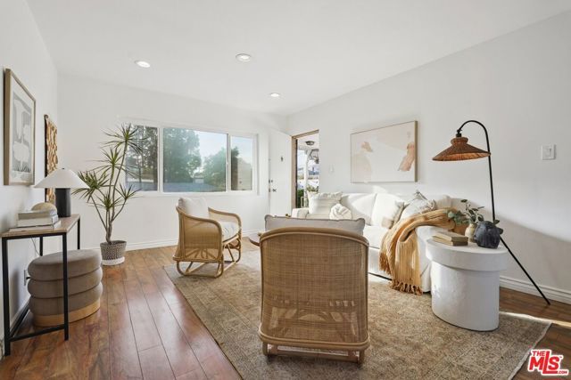 4408 Franklin Avenue 5, Los Angeles, CA 90027