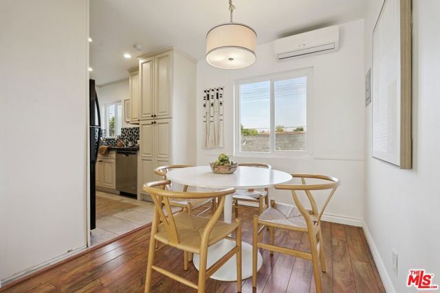 4408 Franklin Avenue 5, Los Angeles, CA 90027