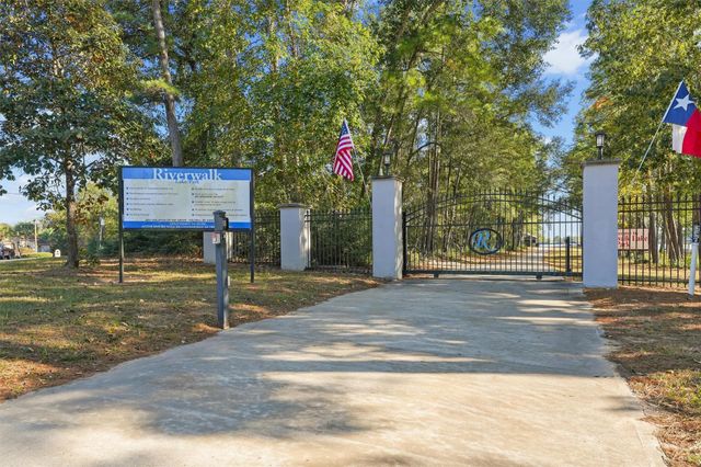 22913 Colorado Drive, Porter, TX 77365