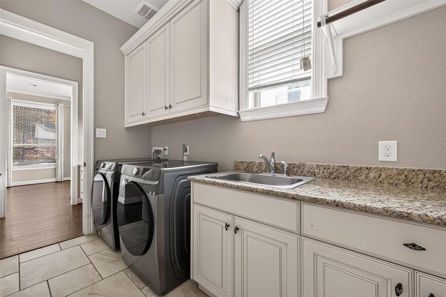 5303 Briarcliff Lane, Fulshear, TX 77441