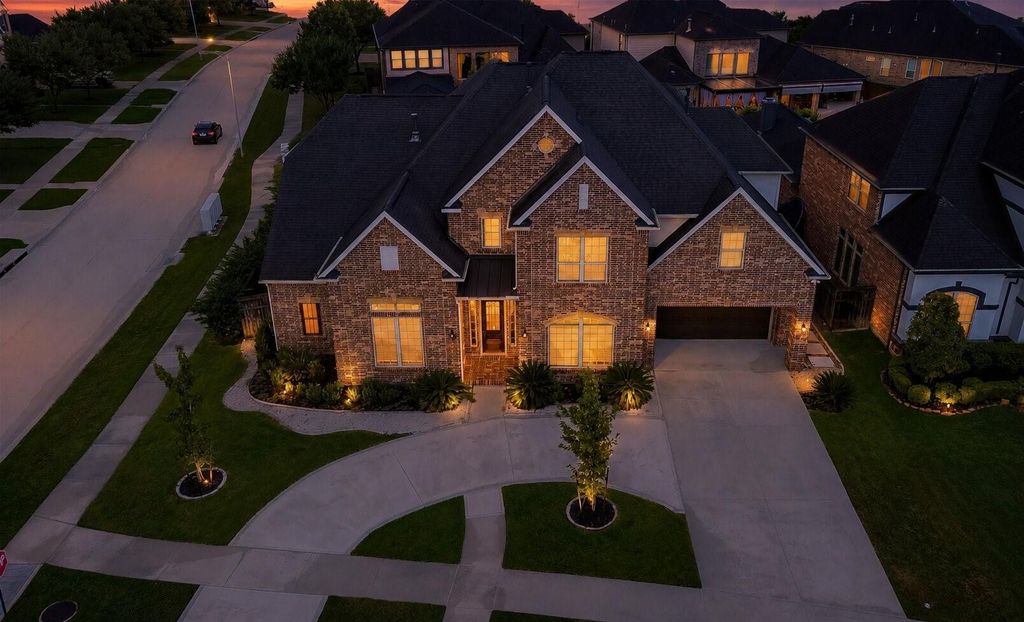5303 Briarcliff Lane, Fulshear, TX 77441
