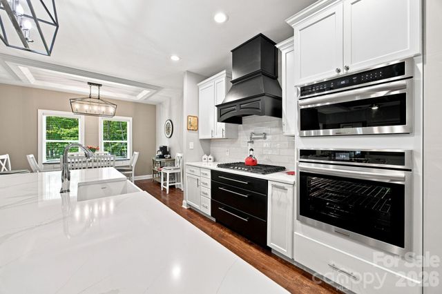 116 Harbor Ridge Drive, Statesville, NC 28677