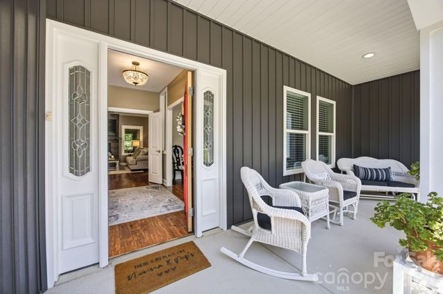 116 Harbor Ridge Drive, Statesville, NC 28677