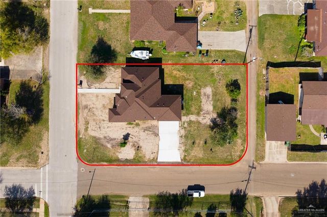 1085 S 12th Street, Raymondville, TX 78580