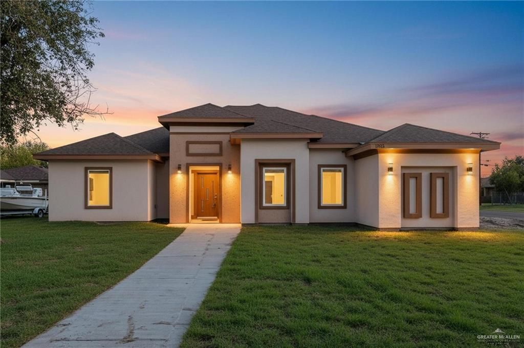 1085 S 12th Street, Raymondville, TX 78580