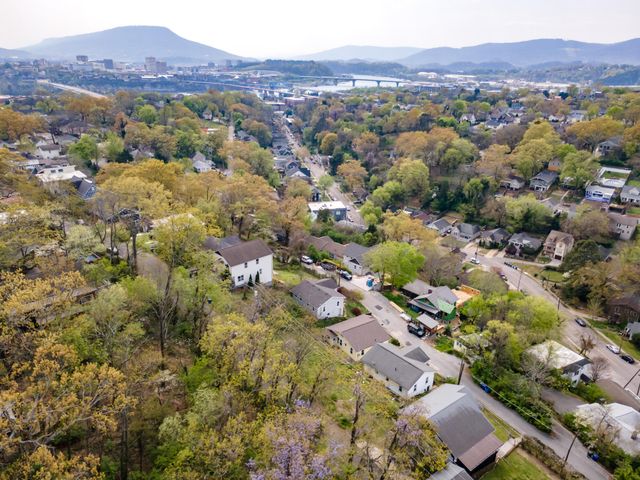522 Crewdson Street 11, Chattanooga, TN 37405