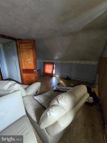 1535 ELMWOOD AVE, Folcroft, PA 19032