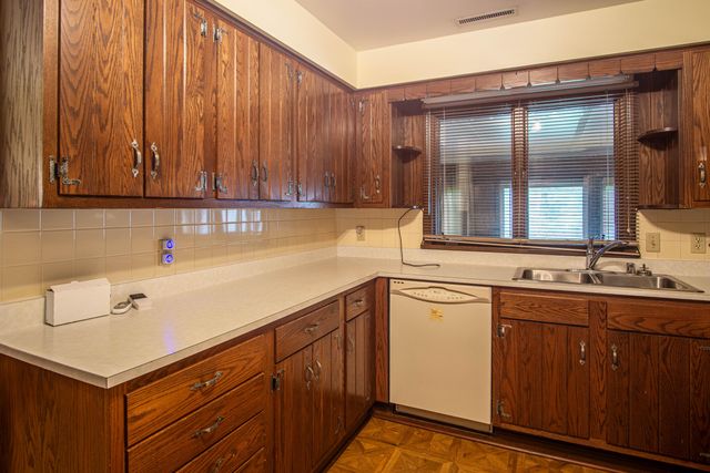 98 E Wyrick Street, Corbin, KY 40701