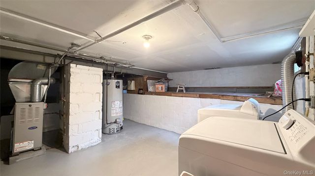 40 Greenvale Circle, White Plains, NY 10607